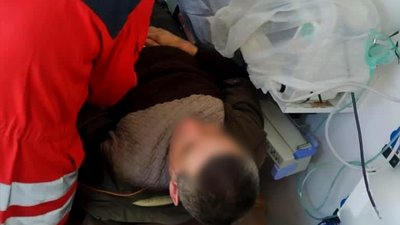 На Прикарпатті поліцейські допомогли чоловіку, в якого стався приступ На Прикарпатті поліцейські допомогли чоловіку, в якого стався приступ