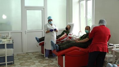 Миколаївські нацгвардійці долучились до благодійності Миколаївські нацгвардійці долучились до благодійності