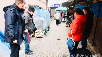 Кишенькову злодійку виявили прикарпатські поліцейські