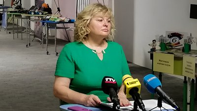 Лариса Костенко кроп