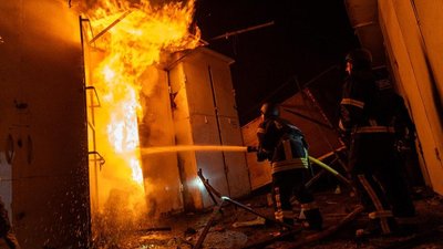 Чотирьох рятувальників було травмовано унаслідок вибуху у Хмельницькому