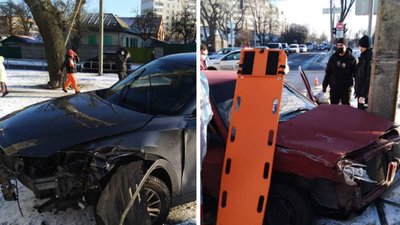 Авто відкинуло в електроопору: у ДТП в Черкасах отримали травми двоє людей