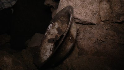 Речі, які знайшли у підземеллі Речі, які знайшли у підземеллі