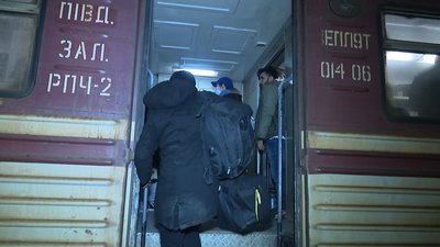 "Відпочинку практично не було": як курсували евакуаційні потяги із Полтави "Відпочинку практично не було": як курсували евакуаційні потяги із Полтави