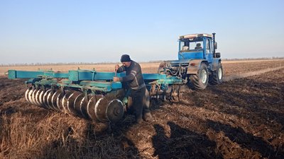 "Щоб розмінувати потрібен майже місяць часу". Сапери продовжують розміновувати територію Криворізького району "Щоб розмінувати потрібен майже місяць часу". Сапери продовжують розміновувати територію Криворізького району
