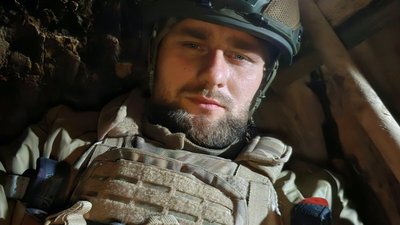 Повернувся з-за кордону, щоб стати на захист України: історія прикордонника з Волині на позивний "Дальнобой"