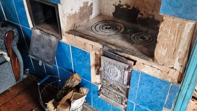 На Житомирщині у пожежі загинули двоє малолітніх дітей: поліція відкрила кримінальне провадження На Житомирщині у пожежі загинули двоє малолітніх дітей: поліція відкрила кримінальне провадження