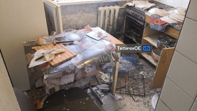 У Харкові чоловік кинув гранату в квартиру родини та підірвався сам У Харкові чоловік кинув гранату в квартиру родини та підірвався сам