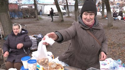 Волоські горіхи: чи вродили на Волині та яка ціна на ринках Волоські горіхи: чи вродили на Волині та яка ціна на ринках