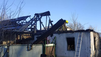 На Житомирщині упродовж доби на пожежах виявили двох загиблих На Житомирщині упродовж доби на пожежах виявили двох загиблих