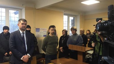 Влада забула про потерпілих — представник потерпілих у справі про теракт біля Палацу спорту Влада забула про потерпілих — представник потерпілих у справі про теракт біля Палацу спорту