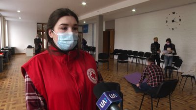 Працівники Житомирської філії Суспільного вчилися надавати першу домедичну допомогу Працівники Житомирської філії Суспільного вчилися надавати першу домедичну допомогу