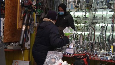 В Житомирі цими вихідними великі торговельні центри не працюють – "карантин вихідного дня" В Житомирі цими вихідними великі торговельні центри не працюють – "карантин вихідного дня"
