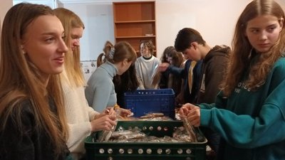 Миколай про тебе не забуде Миколай про тебе не забуде