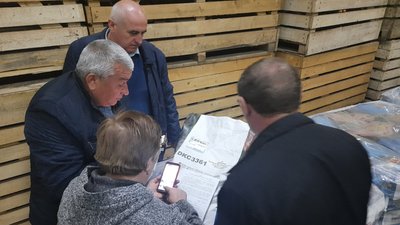 Прикарпатські фермери безкоштовно отримали насіння кукурудзи, щоб засіяти 900 га землі