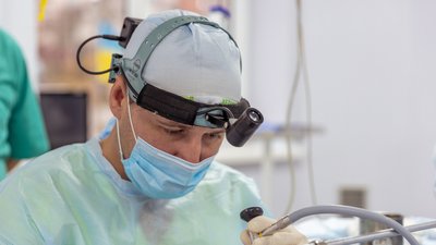 Лікар з Маріуполя знайшов роботу на Тернопільщині Лікар з Маріуполя знайшов роботу на Тернопільщині