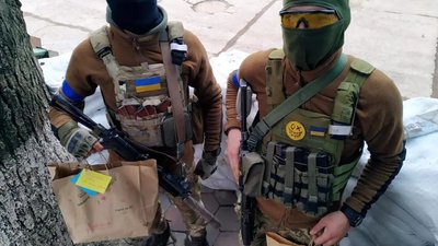 400 видів хлібобулочних виробів на добу. Викладачі Одеси готують для українських військових 400 видів хлібобулочних виробів на добу. Викладачі Одеси готують для українських військових