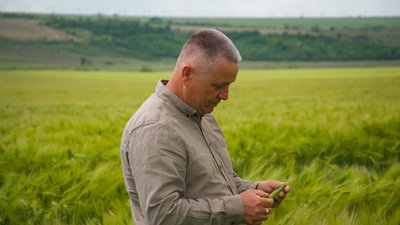 Аграрії Одещини готуються до збору перших врожаїв: про ризики та можливі збитки. ФОТО. ВІДЕО Аграрії Одещини готуються до збору перших врожаїв: про ризики та можливі збитки. ФОТО. ВІДЕО