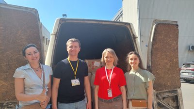 Ліки та їжа: як доправляють допомогу окупованим громадам на Харківщині