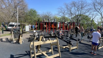 Спортивний майданчик на Трасі здоров'я в Одесі