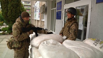 У Житомирі резервісти відпрацювали комплекс навчань з охорони та оборони державних об'єктів У Житомирі резервісти відпрацювали комплекс навчань з охорони та оборони державних об'єктів