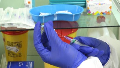 На Житомирщині вакцинують від коронавірусу жителів, котрі зареєструвалися через портал "Дія" На Житомирщині вакцинують від коронавірусу жителів, котрі зареєструвалися через портал "Дія"