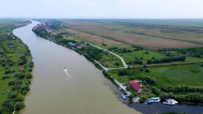 Через румунський канал проходить вдвічі менше суден із зерном, ніж планувалось — Кубраков