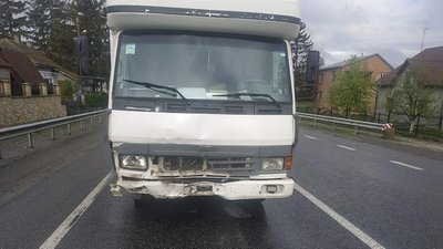 В Озерній на Тернопільщині зранку згорів автомобіль. Водій травмований В Озерній на Тернопільщині зранку згорів автомобіль. Водій травмований
