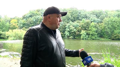 У Житомирі екоінспекція рахує збитки від мору риби в Тетереві У Житомирі екоінспекція рахує збитки від мору риби в Тетереві