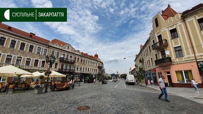 Ремонт площі Петефі в Ужгороді обіцяють завершити у 2020-му: роботи тривали чотири роки