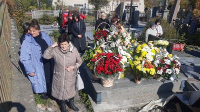 У Тернополі попрощалися із заслуженим лікарем Михайлом Джусом У Тернополі попрощалися із заслуженим лікарем Михайлом Джусом