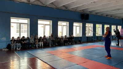 У Кременчуці навчали самообороні: хто міг долучитись