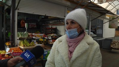 На Житньому ринку у Житомирі провели перевірку на дотримання карантинних вимог На Житньому ринку у Житомирі провели перевірку на дотримання карантинних вимог