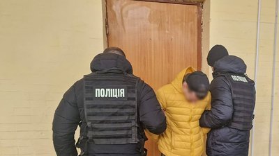 Поліція, затримання, підозра, іспит, водійське посвідчення