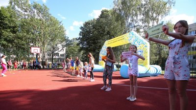 Універсальний спортивний майданчик відкрили у Тернополі Універсальний спортивний майданчик відкрили у Тернополі