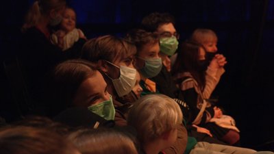 Фото з репетиції вистави "Війна, що змінила Рондо" Фото з репетиції вистави "Війна, що змінила Рондо"