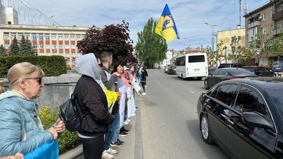"Плач не дав свободи ще нікому": на Черкащині провели акцію на підтримку військовополонених "Плач не дав свободи ще нікому": на Черкащині провели акцію на підтримку військовополонених
