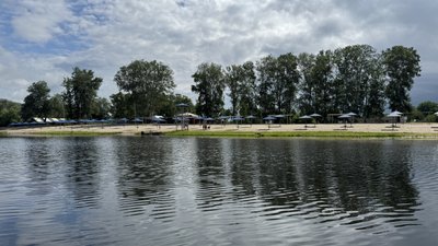 У Полтаві стартував купальний сезон на воді