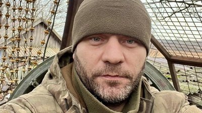 Захисник Анатолій Дроздов з міста Бершадь 