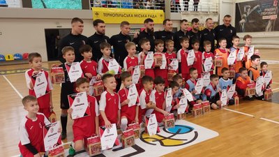 У Тернополі провели зимовий турнір з футзалу