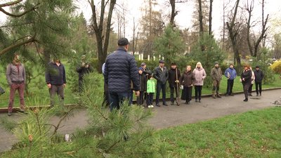 У Житомирі у Міжнародний день Землі посадили шість дубів – кожне дерево отримало назву
