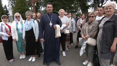 На Тернопільщині 500 паломників вирушили на пішу прощу до Зарваниці На Тернопільщині 500 паломників вирушили на пішу прощу до Зарваниці