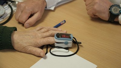 "Зробити кардіограму та перевірити цукор у крові": у п'яти селах на Вінниччині запрацювали пункти здоров'я "Зробити кардіограму та перевірити цукор у крові": у п'яти селах на Вінниччині запрацювали пункти здоров'я