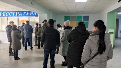 За день у пункти допомоги з отримання СOVID-сертифікатів звернулися майже 200 волинян За день у пункти допомоги з отримання СOVID-сертифікатів звернулися майже 200 волинян