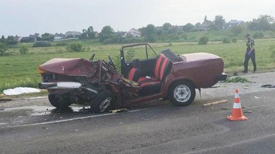 У потрійній ДТП на Рівненщині травмувалися троє волинян. Водій з Рожища помер У потрійній ДТП на Рівненщині травмувалися троє волинян. Водій з Рожища помер