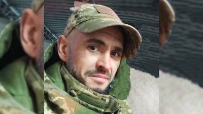 У громаді на Буковині прощаються із загиблим військовим Мурару