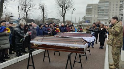 У Житомирі попрощалися з загиблими 21 лютого у боях у зоні ООС військовослужбовцями