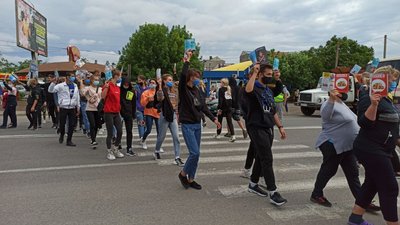 У Коблевому протестують проти обмеження роботи нічних клубів