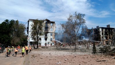 Обстріли Дружківки і Костянтинівки та затримання очільника МВА, нардепа та ексголови ОДА: новини Донбасу 2 серпня
