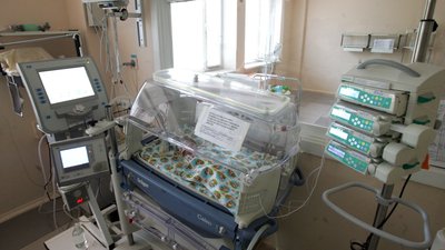 Дитина, яка народилася в потязі "Київ — Ужгород", перебуває у реанімації